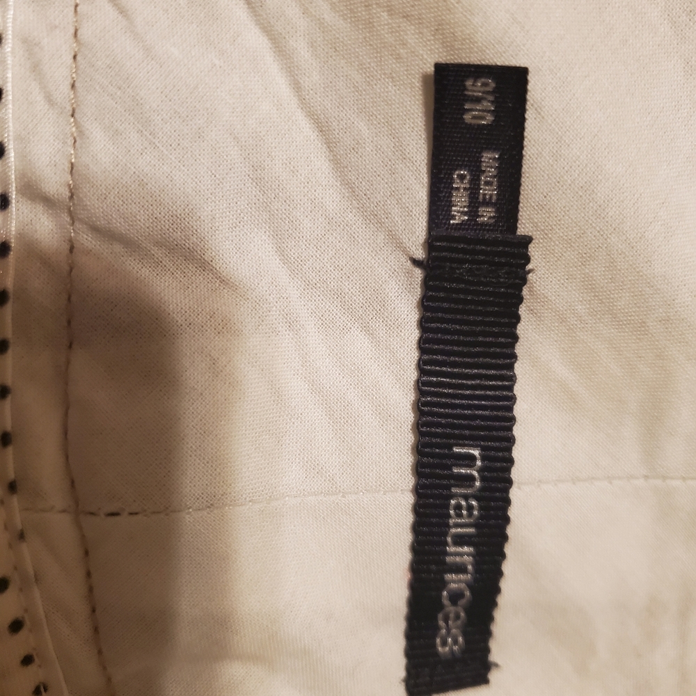 Shorts - Picture 3 of 3